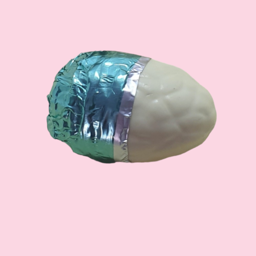 Pin broche paasei wit/blauw